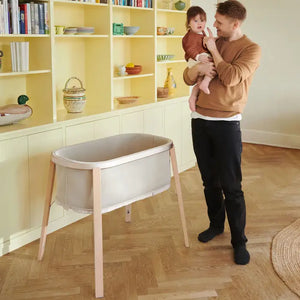 Stokke® Snoozi™ Bassinet - Lifestyle 9